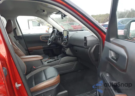 2022 Ford Bronco Sport Outer Banks z USA, uszkodzony, nr VIN 3FMCR9C62NRD95602